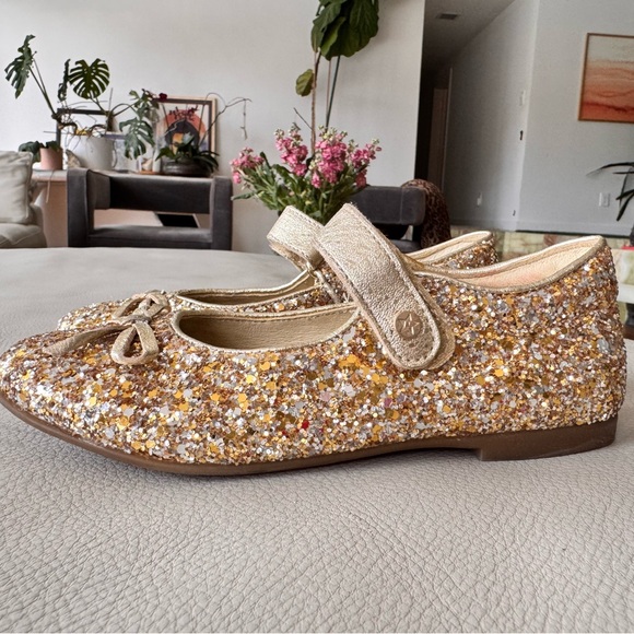 NATURINO Kids Gold Glitter & Leather Ballet Mary Jane\'s Flat Shoes Size 13 $109 NATURINO Kids Gold Glitter & Leather Ballet Mary Jane\'s Flat Shoes Size 13 $109